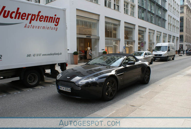 Aston Martin V8 Vantage Roadster