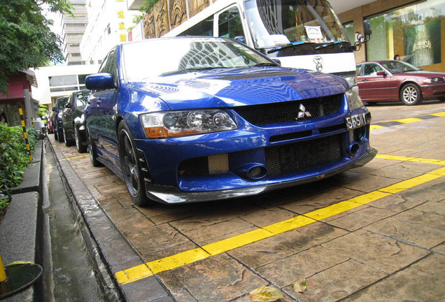 Mitsubishi Lancer Evolution IX