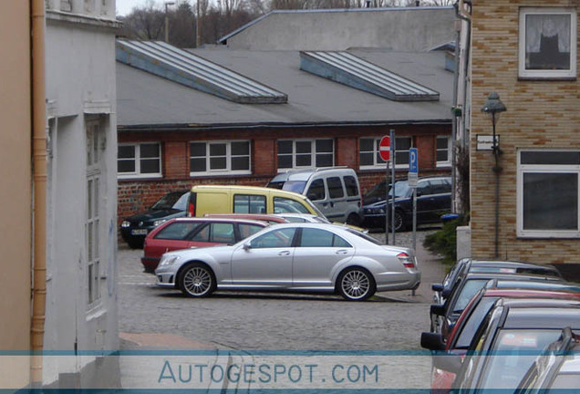 Mercedes-Benz S 63 AMG W221