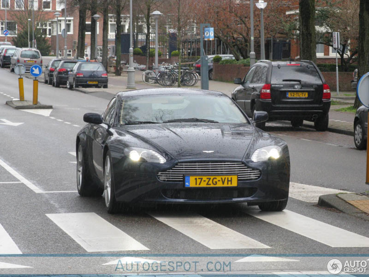 Aston Martin V8 Vantage