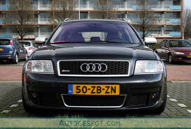 Audi RS6 Avant C5