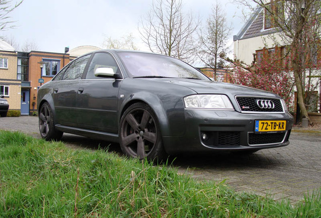 Audi RS6 Sedan C5