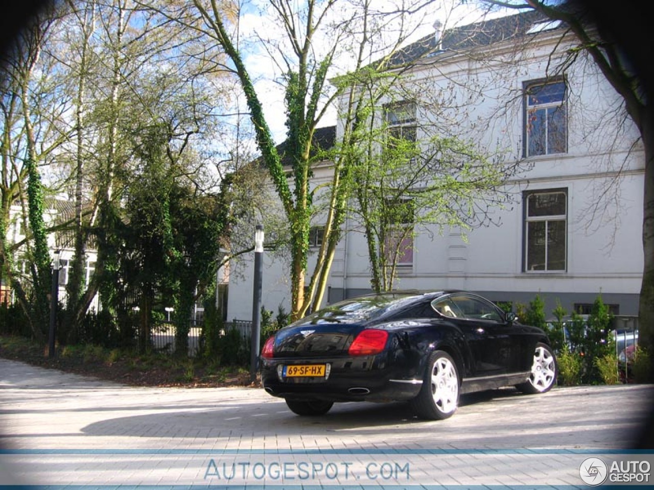 Bentley Continental GT