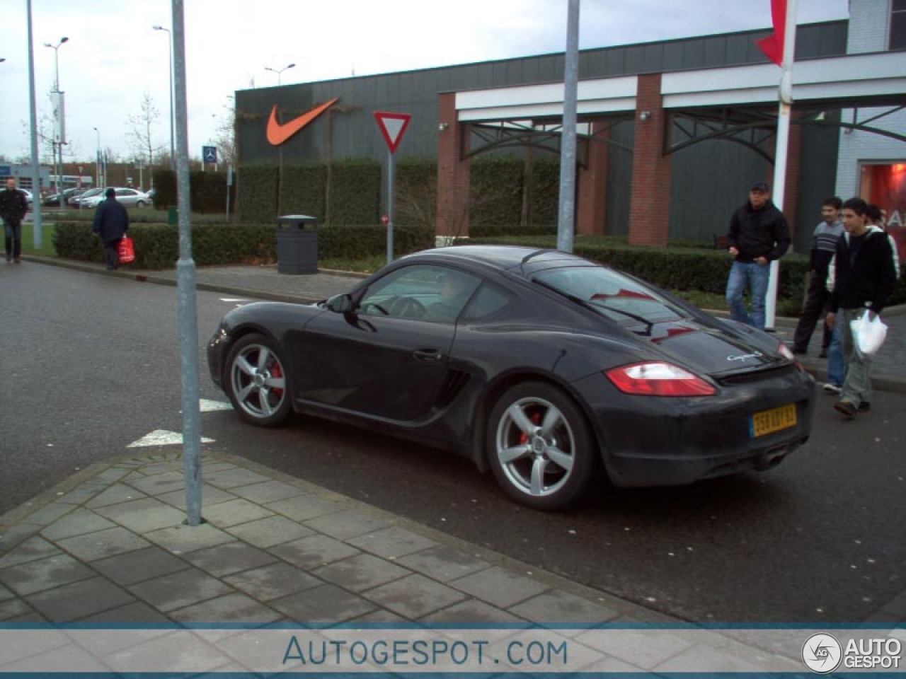 Porsche 987 Cayman S