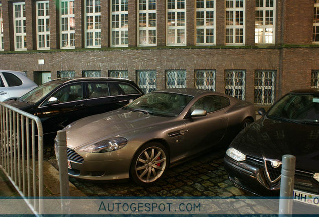 Aston Martin DB9