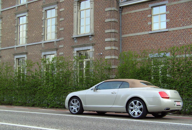 Bentley Continental GTC