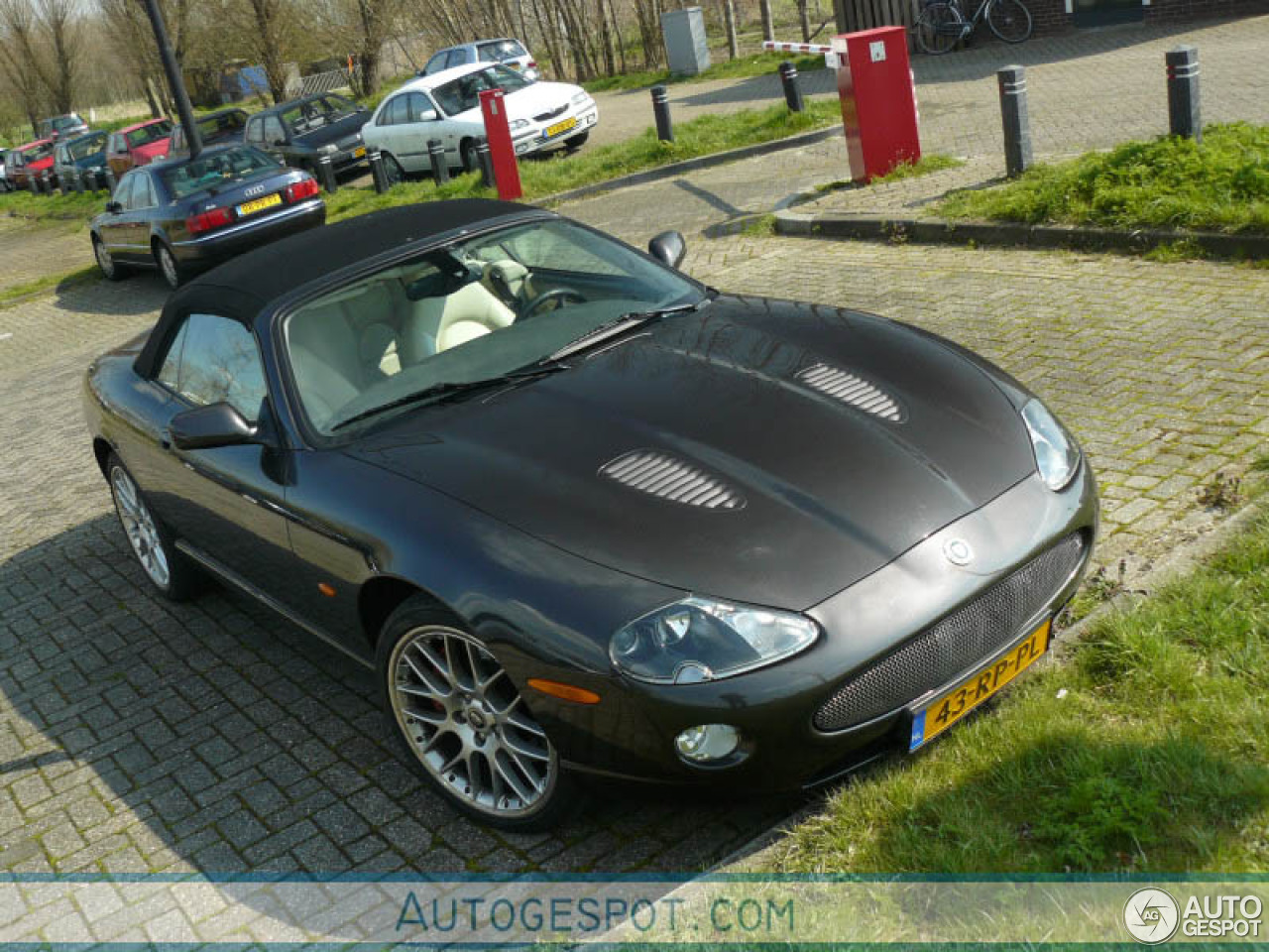 Jaguar XKR Convertible