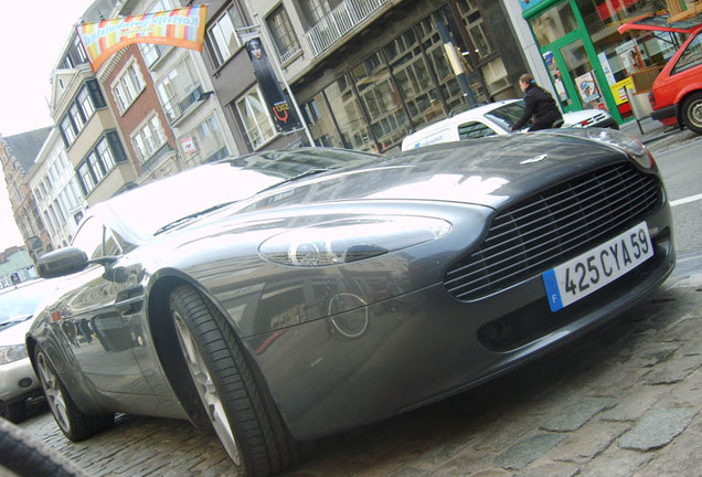 Aston Martin V8 Vantage