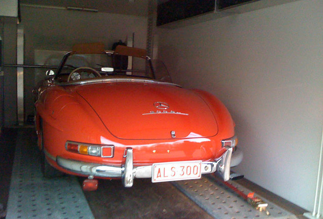 Mercedes-Benz 300SL Roadster