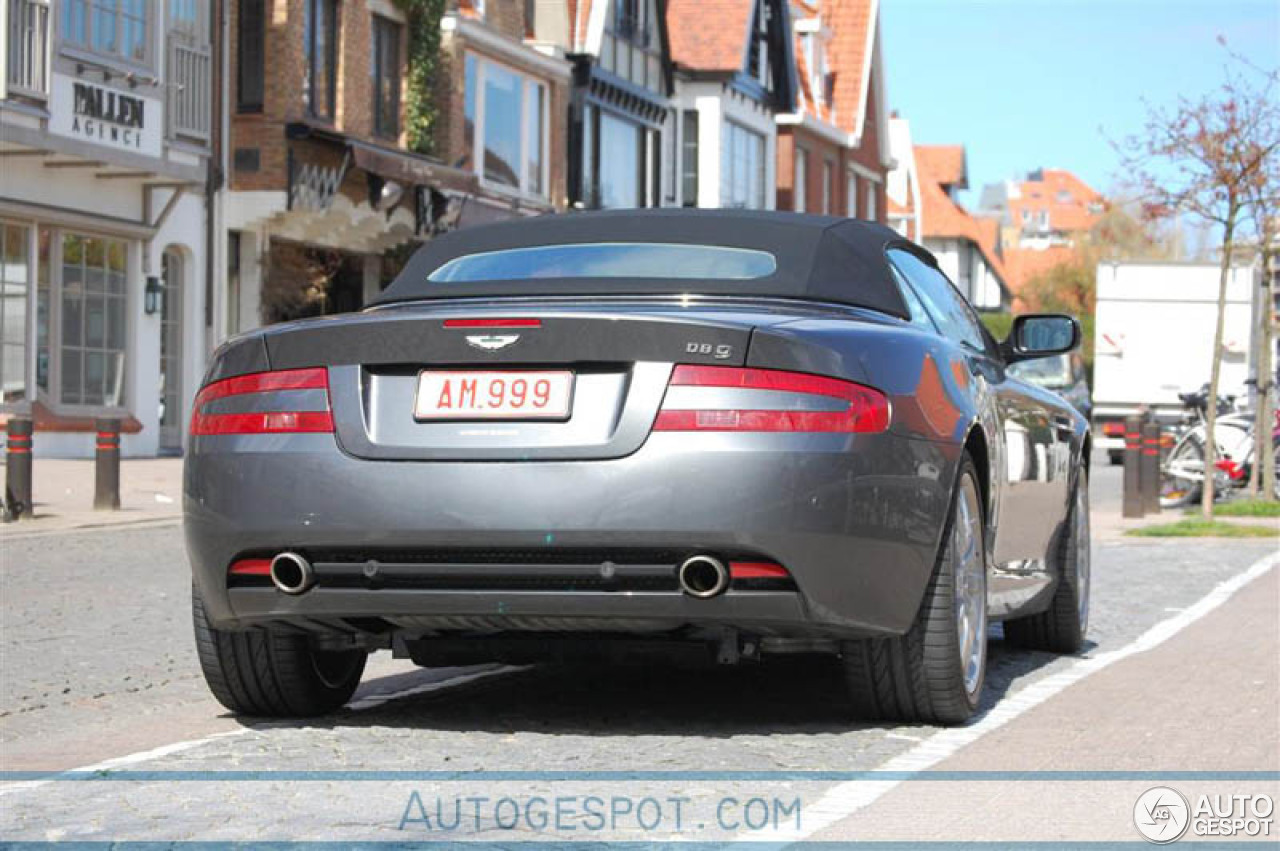 Aston Martin DB9 Volante