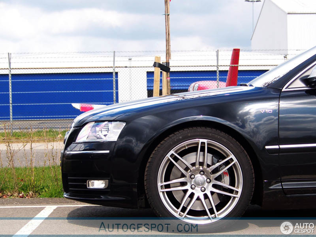 Audi S8 D3