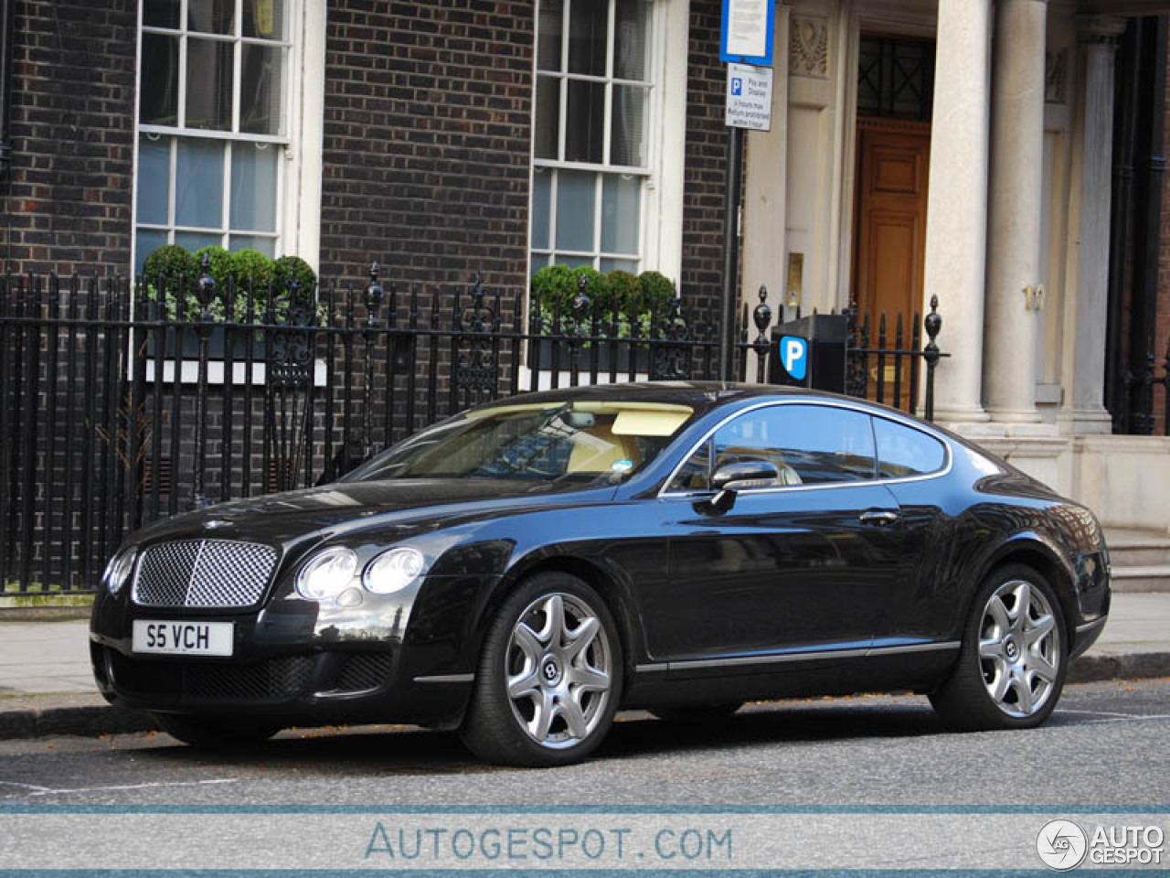 Bentley Continental GT