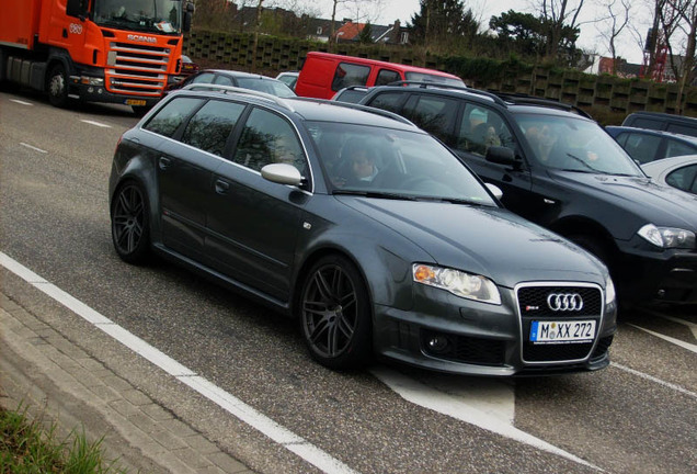 Audi RS4 Avant B7