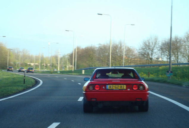 Ferrari Mondial T