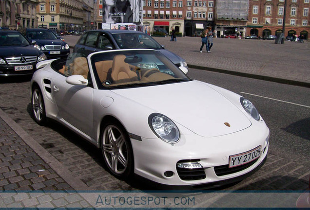 Porsche 997 Turbo Cabriolet MkI