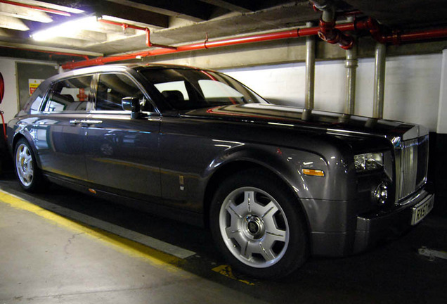 Rolls-Royce Phantom EWB