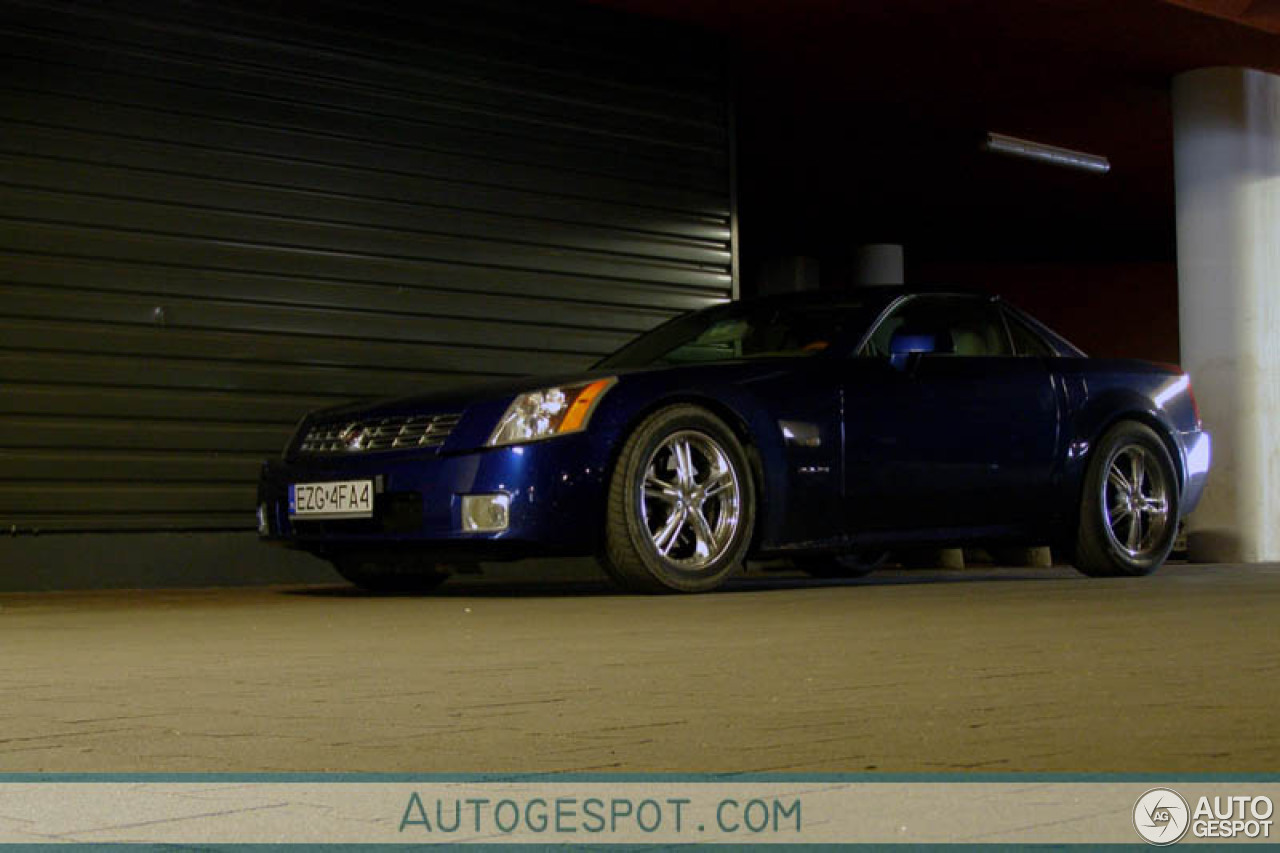 Cadillac XLR