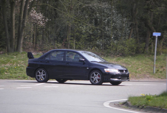 Mitsubishi Lancer Evolution IX