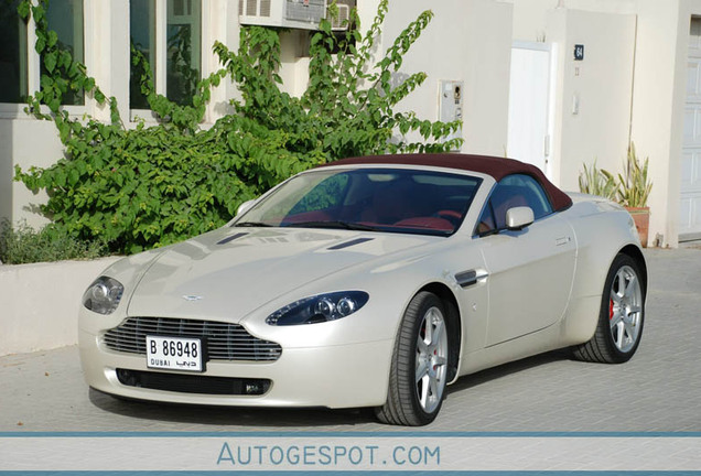 Aston Martin V8 Vantage Roadster