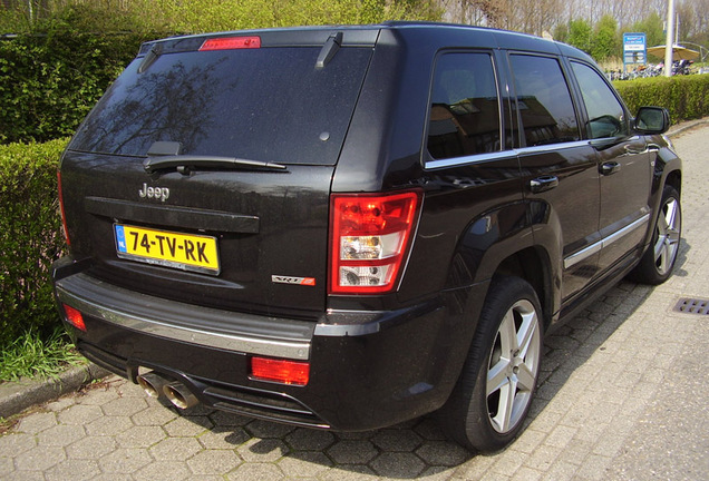 Jeep Grand Cherokee SRT-8 2005