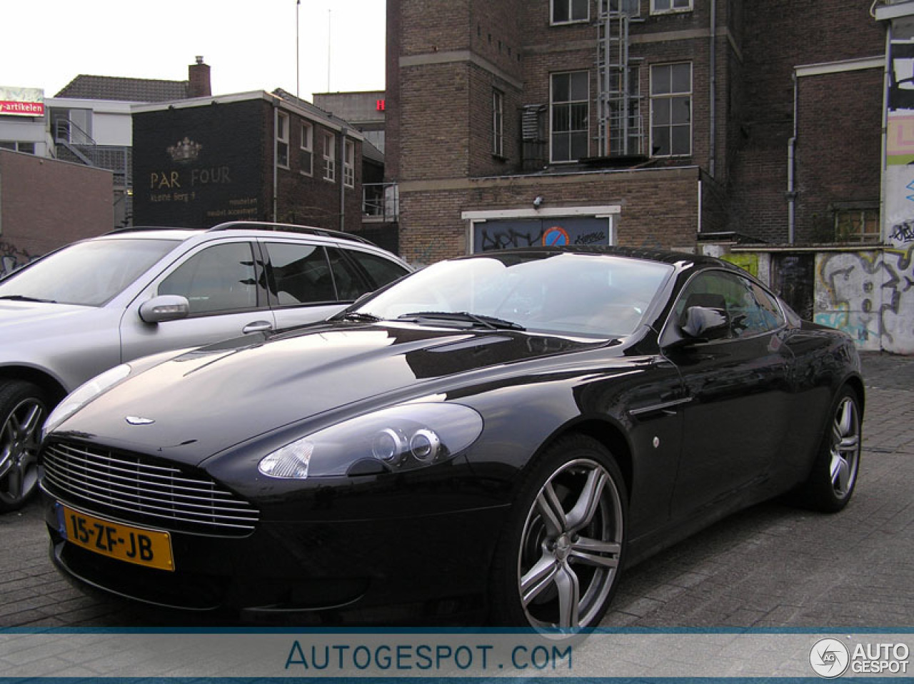 Aston Martin DB9