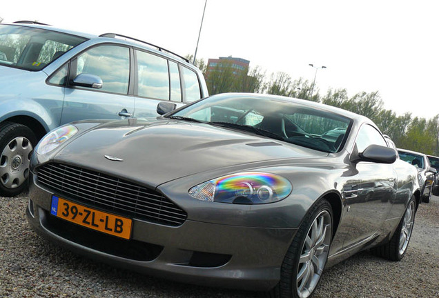 Aston Martin DB9