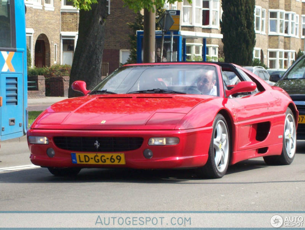 Ferrari F355 GTS