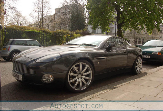 Aston Martin Vanquish