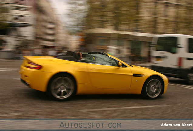 Aston Martin V8 Vantage Roadster