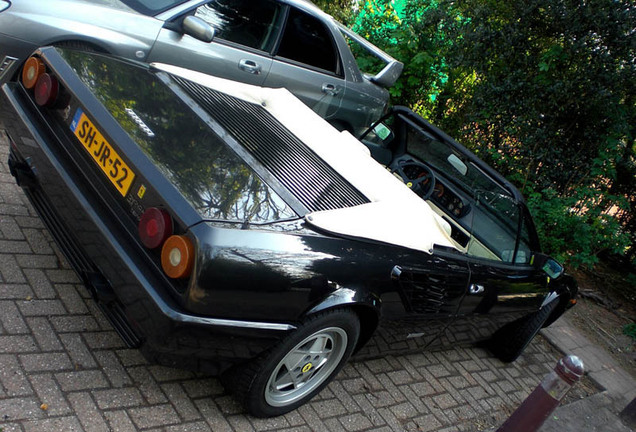 Ferrari Mondial 3.2 Cabriolet