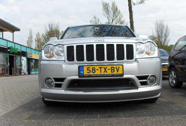 Jeep Grand Cherokee SRT-8 2005