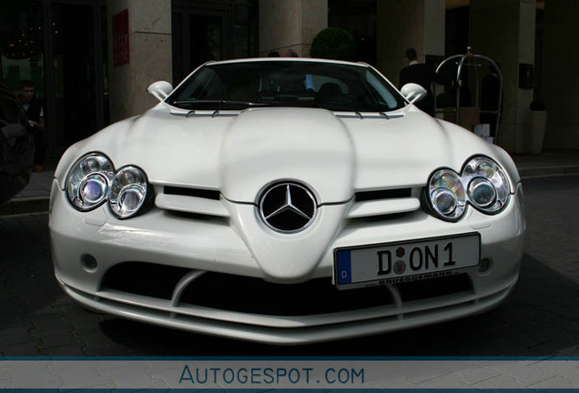 Mercedes-Benz SLR McLaren