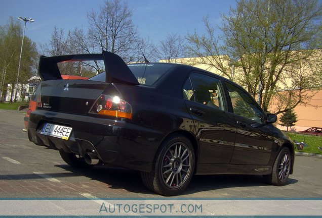 Mitsubishi Lancer Evolution IX