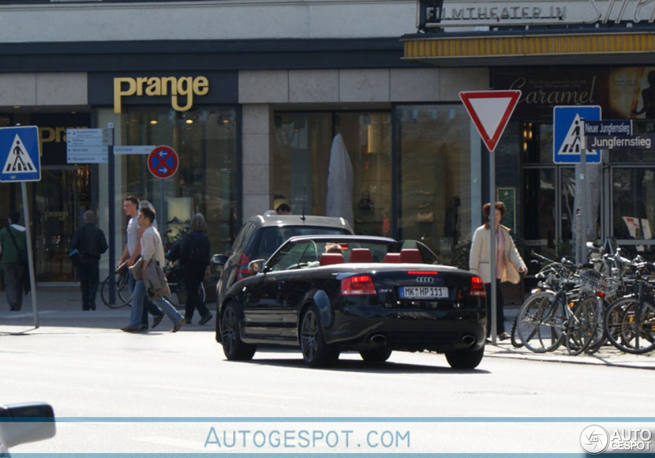 Audi RS4 Cabriolet