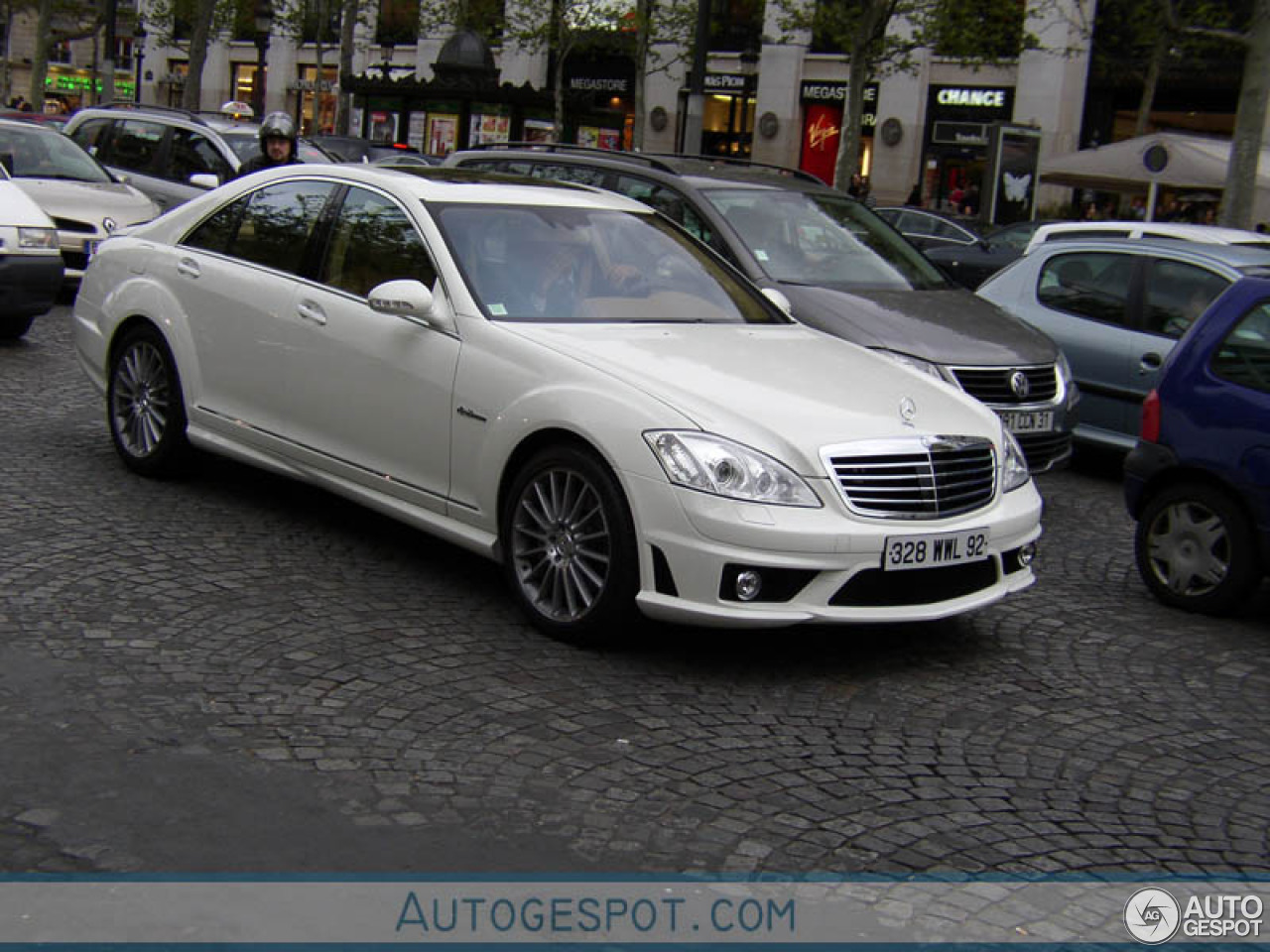 Mercedes-Benz S 63 AMG W221