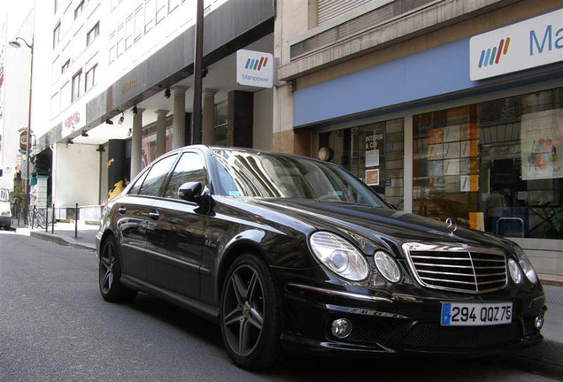 Mercedes-Benz E 63 AMG