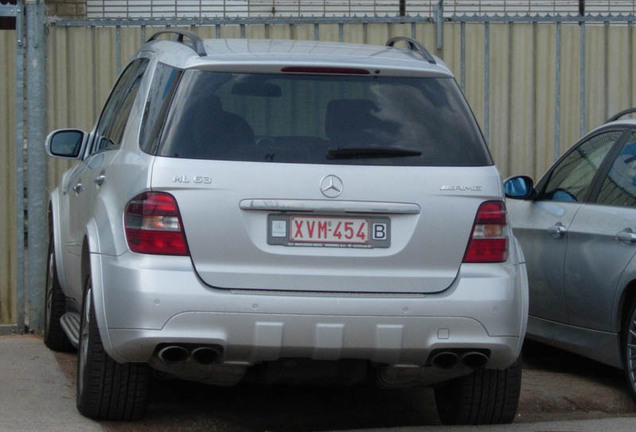 Mercedes-Benz ML 63 AMG W164