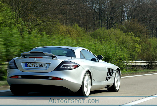 Mercedes-Benz SLR McLaren