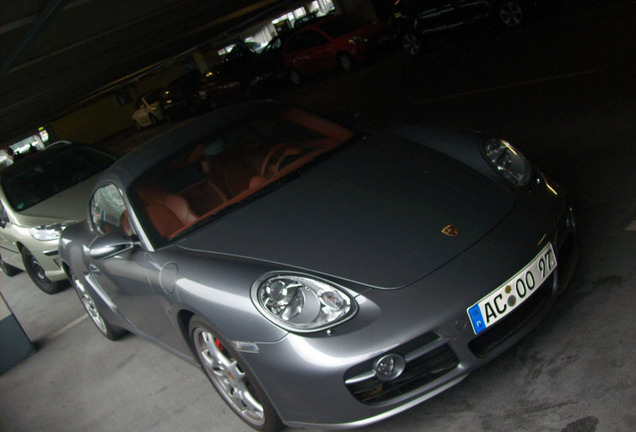 Porsche 987 Cayman S