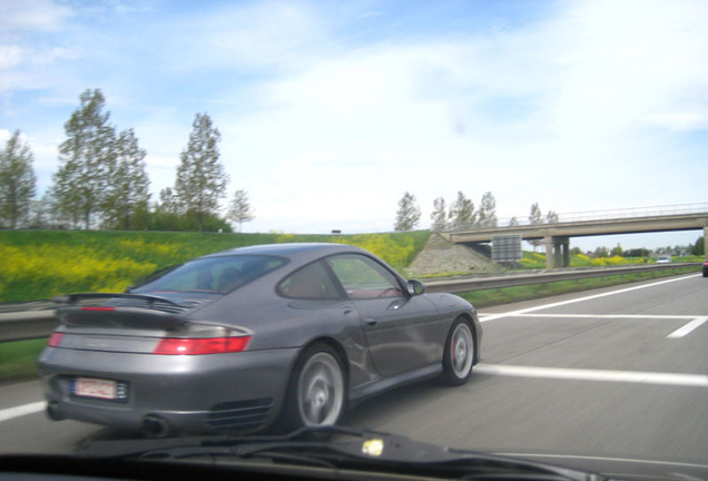 Porsche 996 Turbo