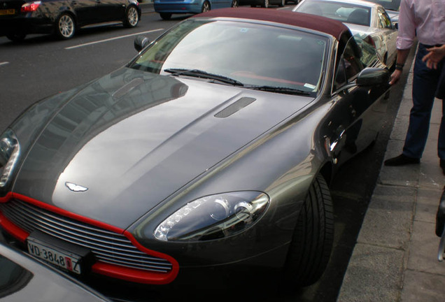 Aston Martin V8 Vantage Roadster