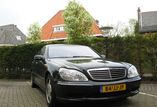 Mercedes-Benz S 55 AMG W220