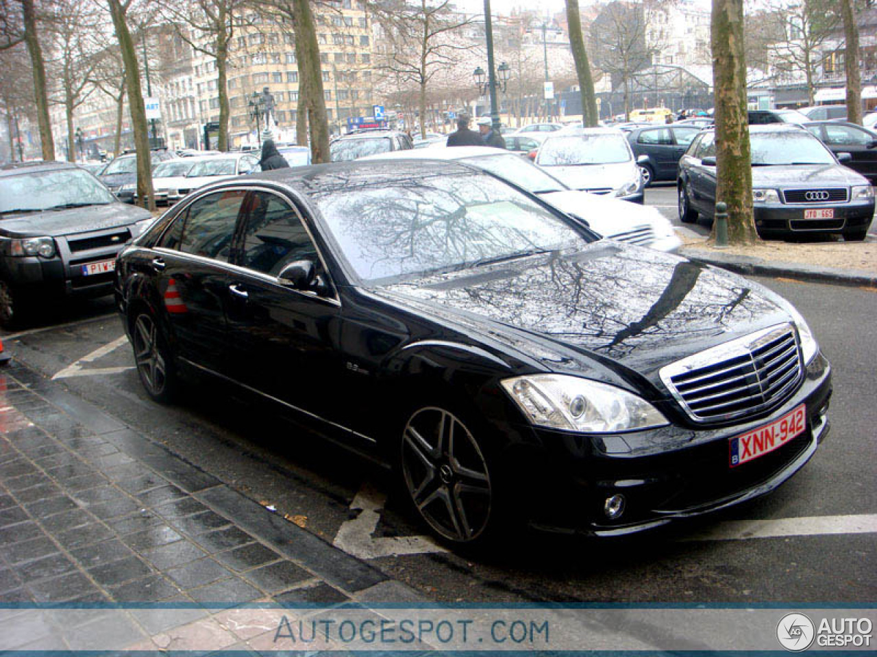 Mercedes-Benz S 63 AMG W221