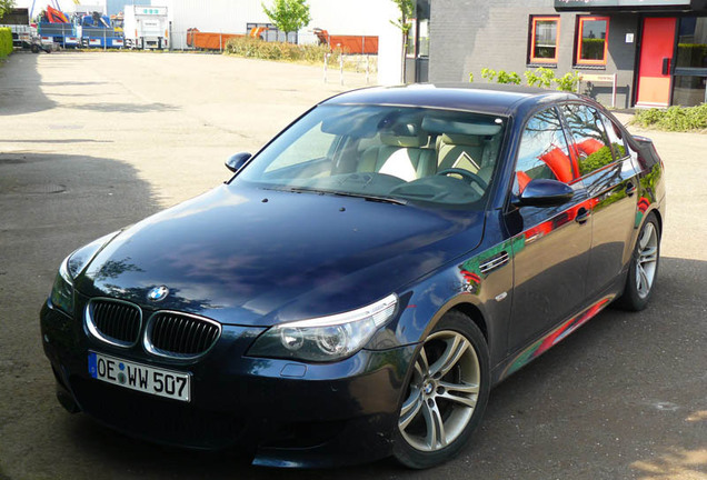 BMW M5 E60 2005