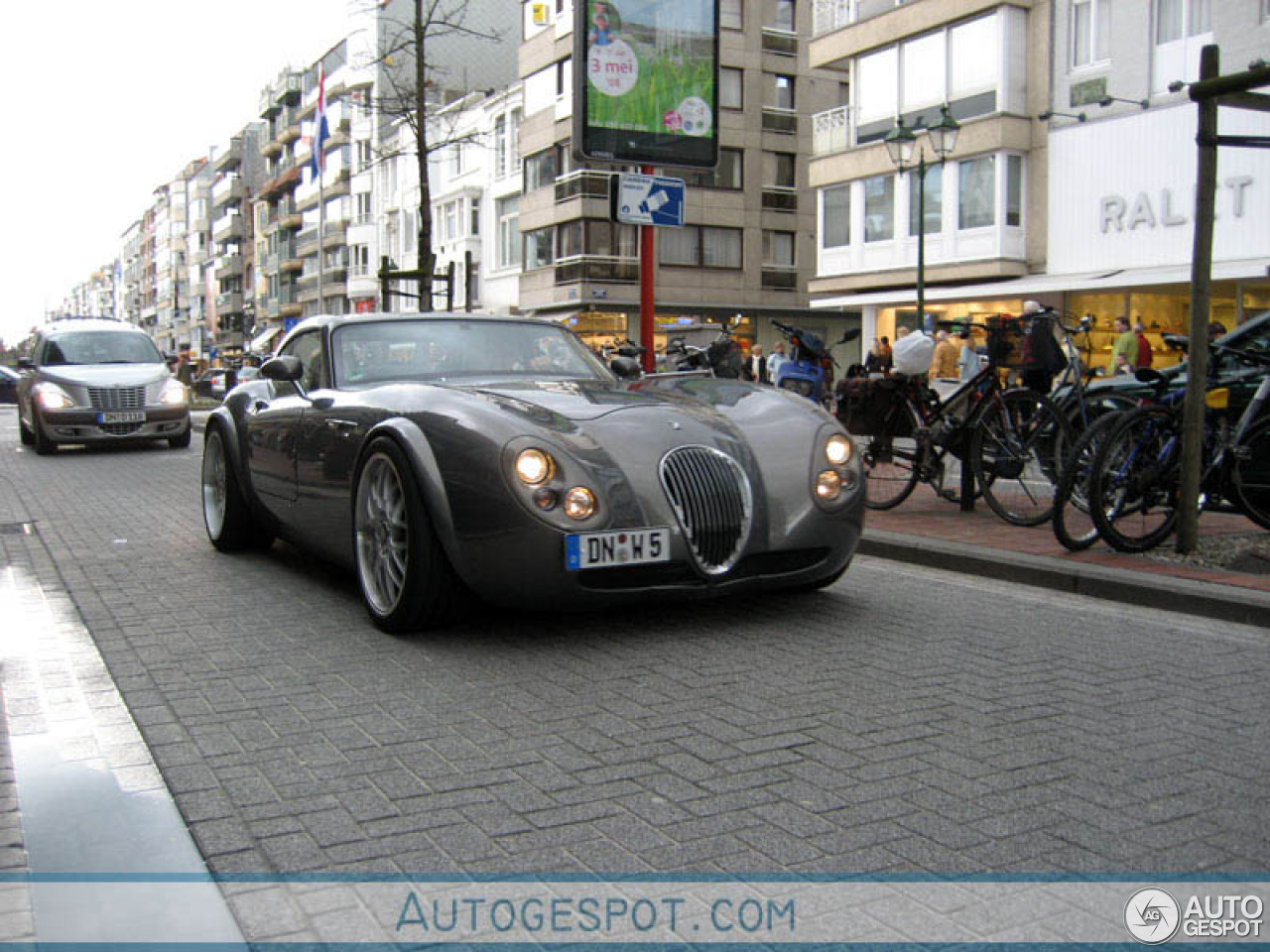 Wiesmann GT MF4