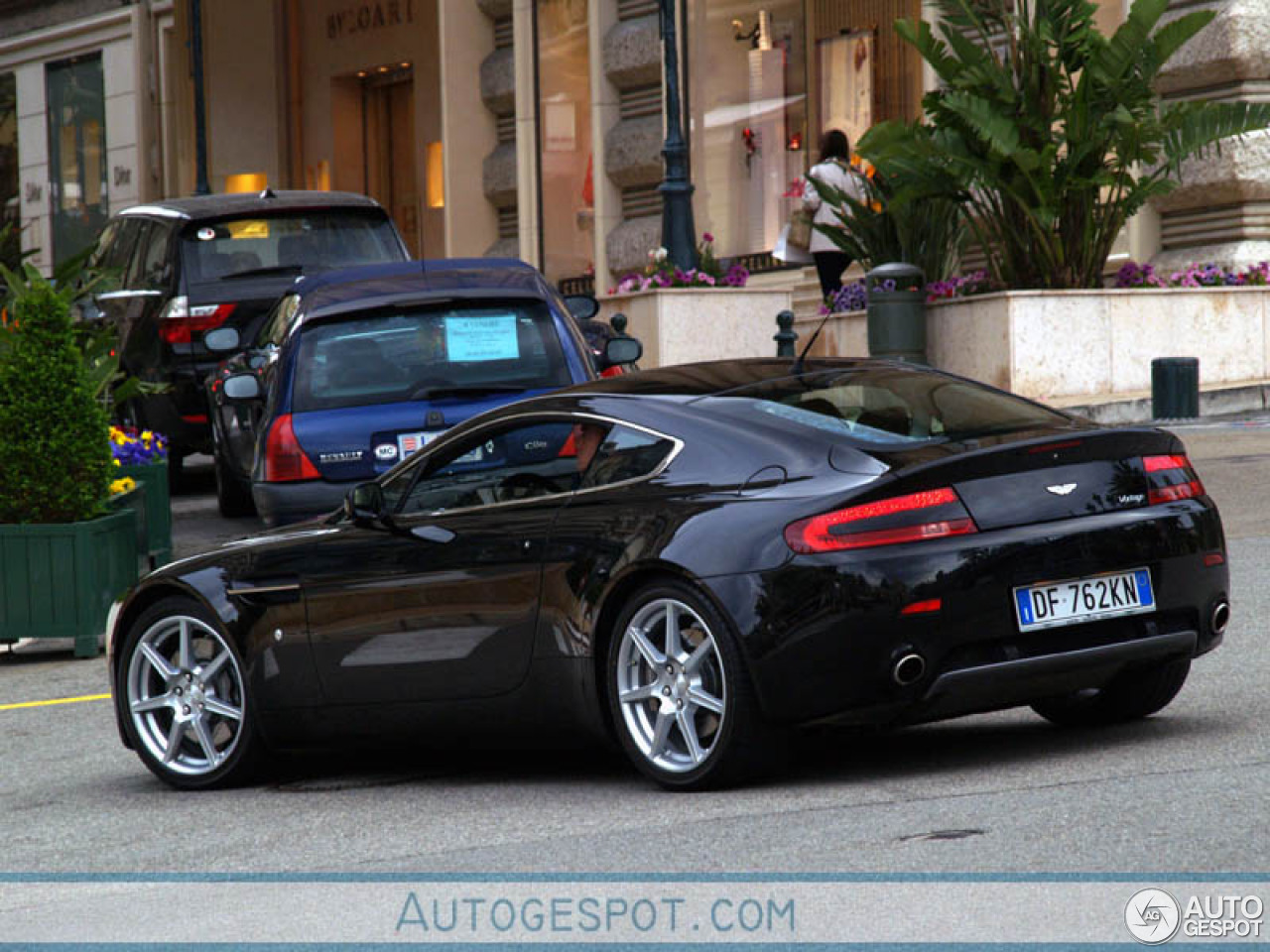 Aston Martin V8 Vantage