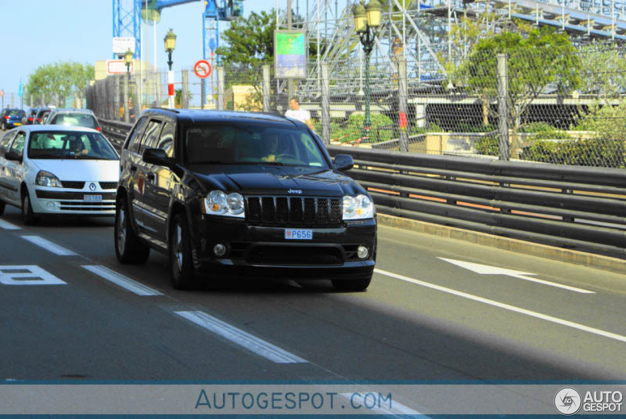 Jeep Grand Cherokee SRT-8 2005