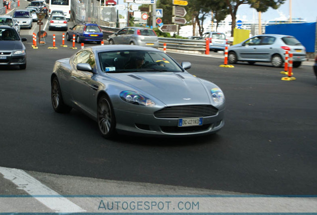 Aston Martin DB9