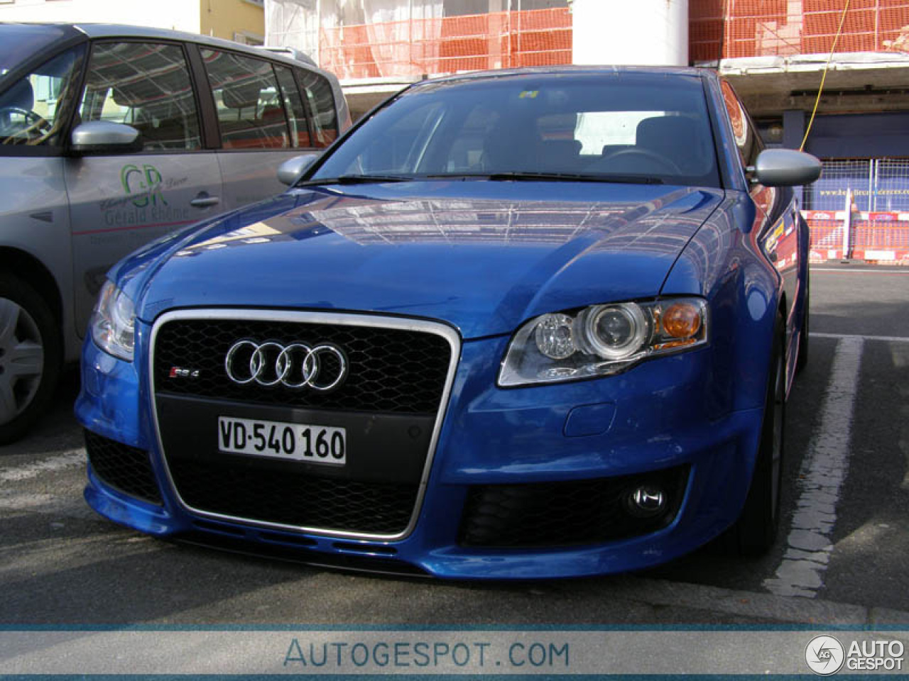 Audi RS4 Sedan