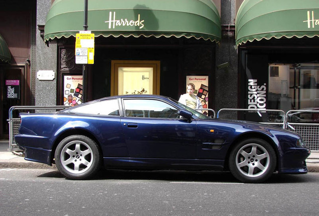 Aston Martin V8 Coupe